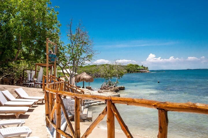 Isla Encantada